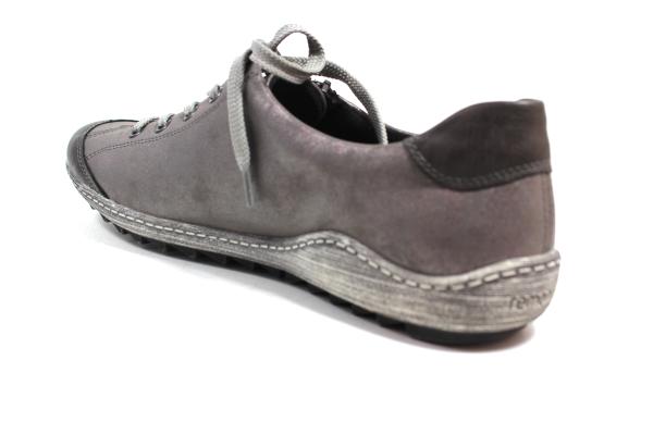 feiner Sportschuh in Metallic Leder