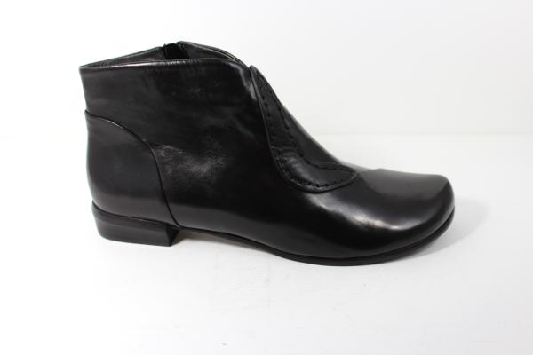 Kurz-Stiefelette 26204011 /E53616 -